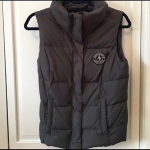 Abercrombie puffer vest